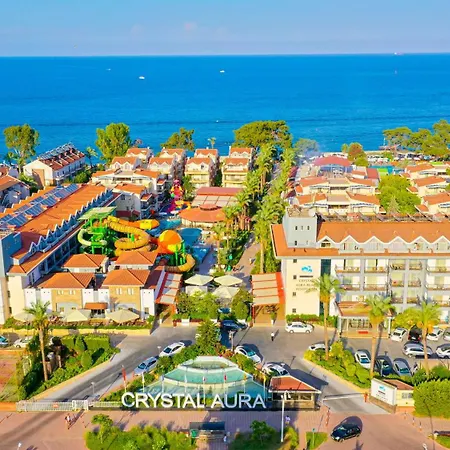 Курортный комплекс Crystal Aura Aqua Collection