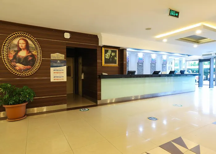 Crystal Aura Aqua Collection Resort 5*