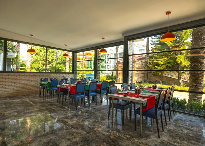 Crystal Aura Aqua Collection