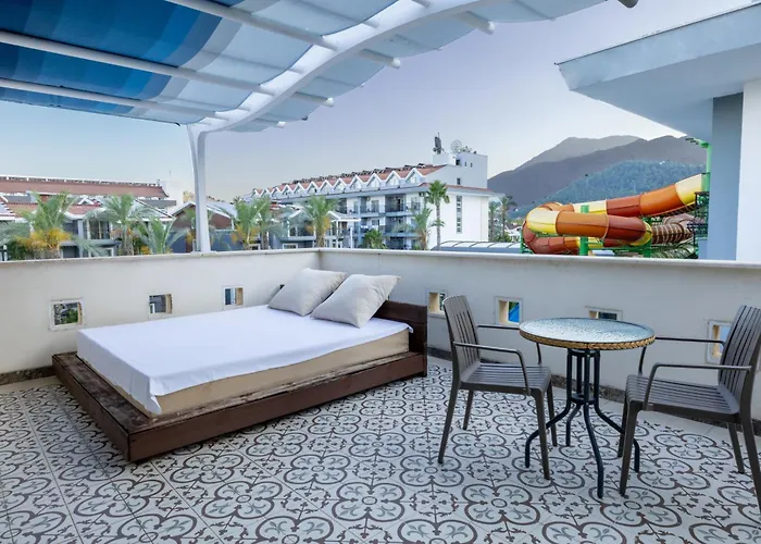 Crystal Aura Aqua Collection Kemer