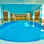 Resort Crystal Aura Aqua Collection