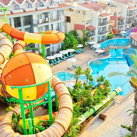 Crystal Aura Aqua Collection Complex 5*