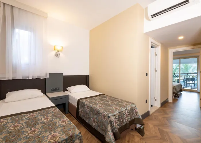 Crystal Aura Aqua Collection