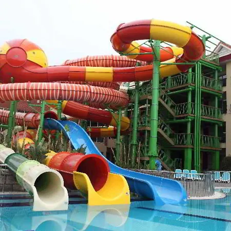 Semesteranläggning (resort) Crystal Aura Aqua Collection 5*