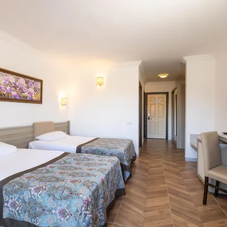 Crystal Aura Aqua Collection 5* Kemer