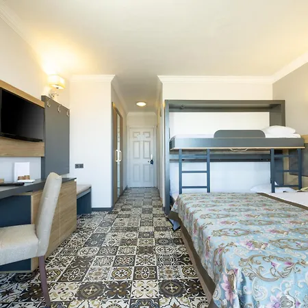 Crystal Aura Aqua Collection 5* Kemer