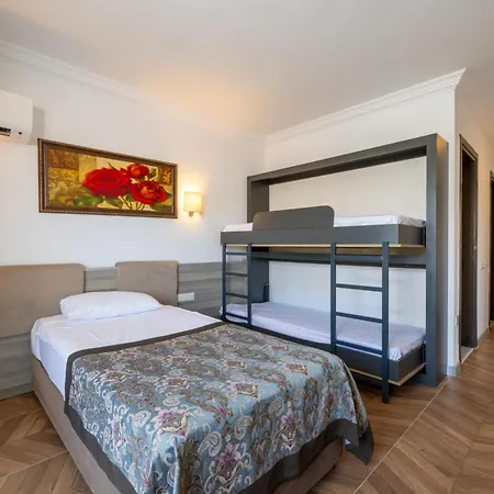 Курортный комплекс Crystal Aura Aqua Collection 5*